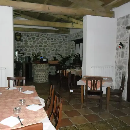 Il Laghetto Bed & Breakfast *