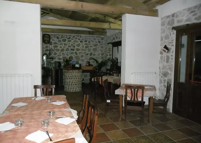 Il Laghetto 住宿加早餐酒店 3*